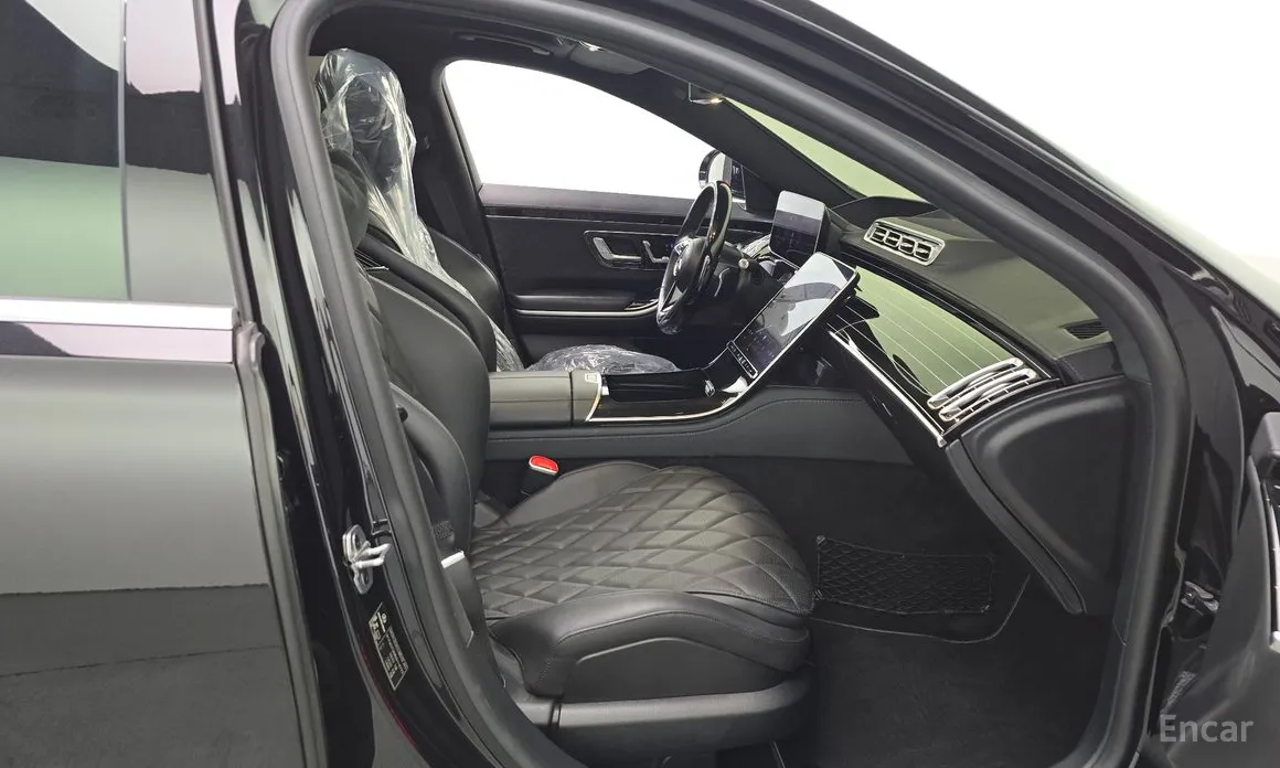 Фото 11 - Mercedes-Benz S-Class