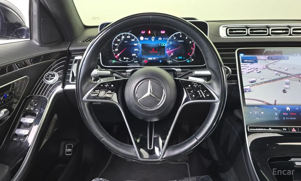 Фото 13 - Mercedes-Benz S-Class