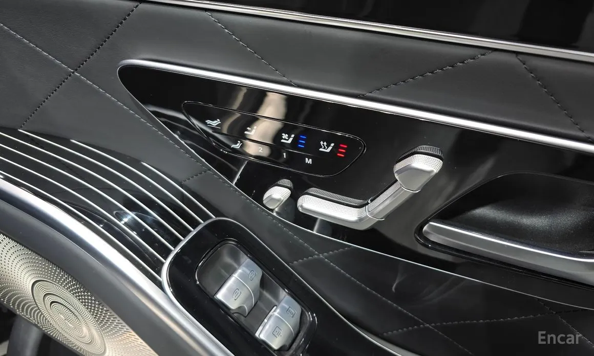 Фото 18 - Mercedes-Benz S-Class