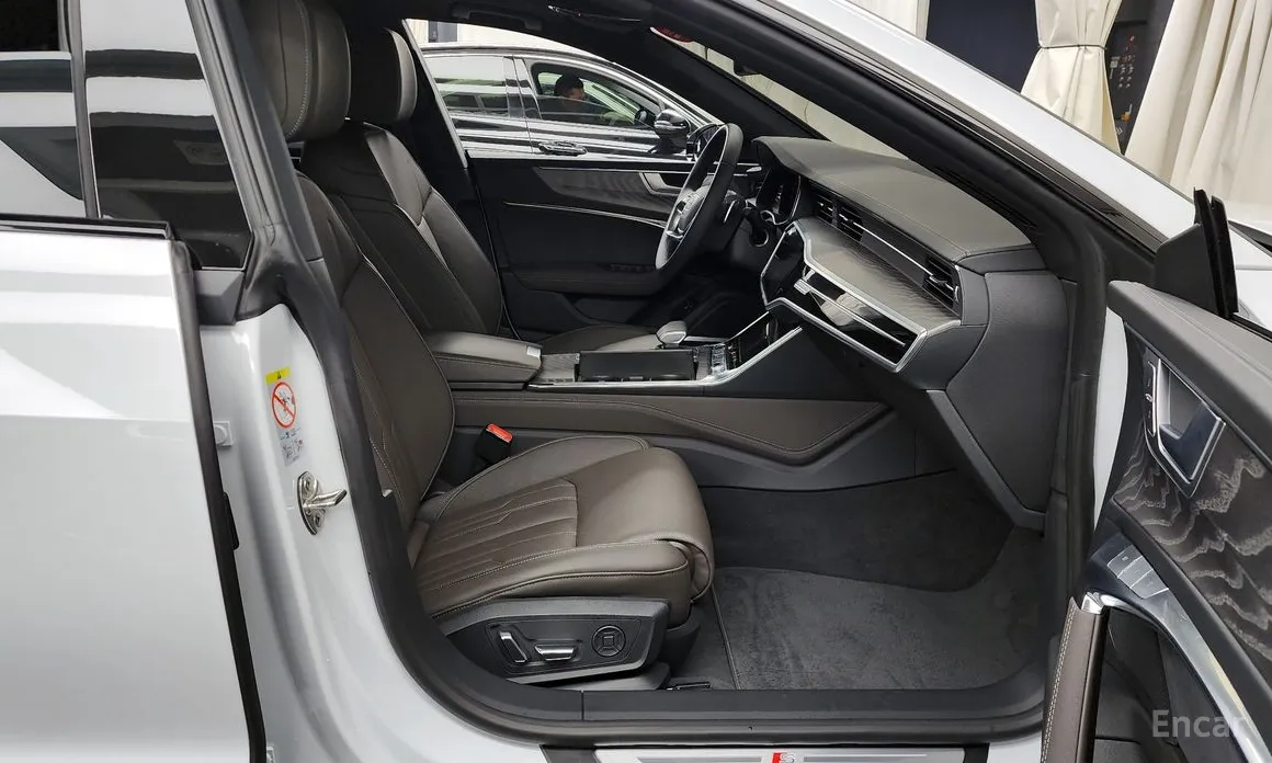 Фото 11 - Audi A7