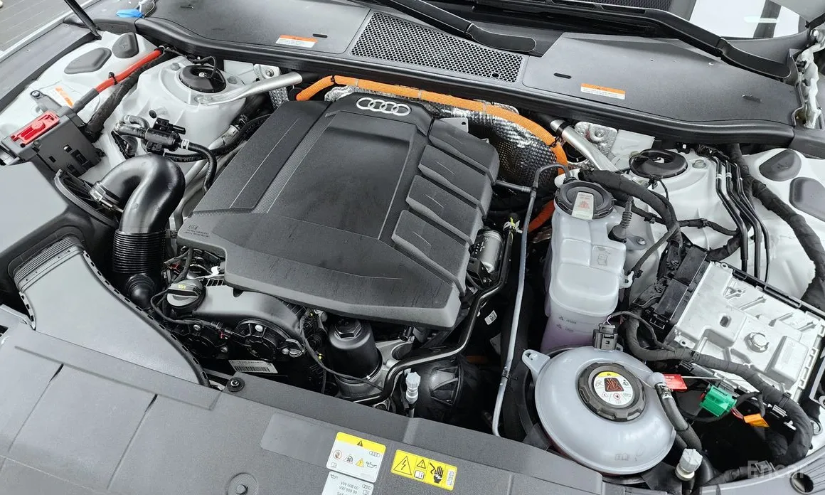 Фото 6 - Audi A7