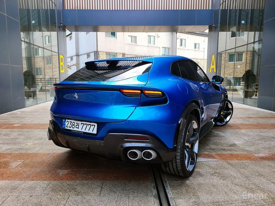 Фото 3 - Ferrari Purosangue