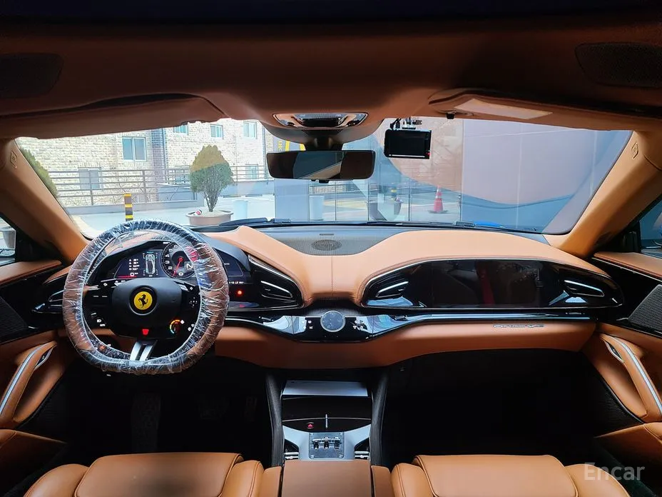 Фото 5 - Ferrari Purosangue