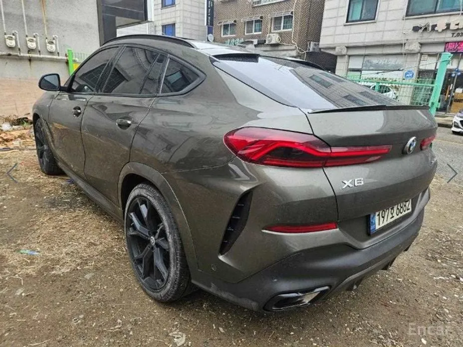 Фото 17 - BMW X6