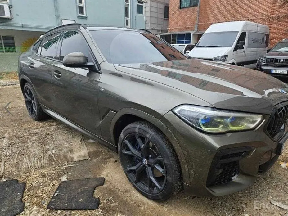 Фото 9 - BMW X6
