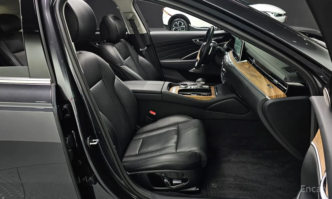 Фото 10 - Kia K9