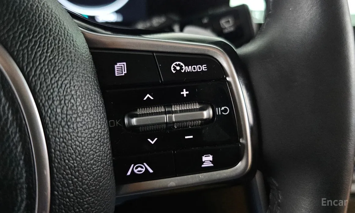 Фото 20 - Kia Carnival