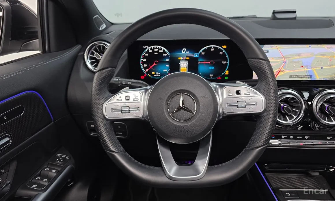 Фото 13 - Mercedes-Benz EQA