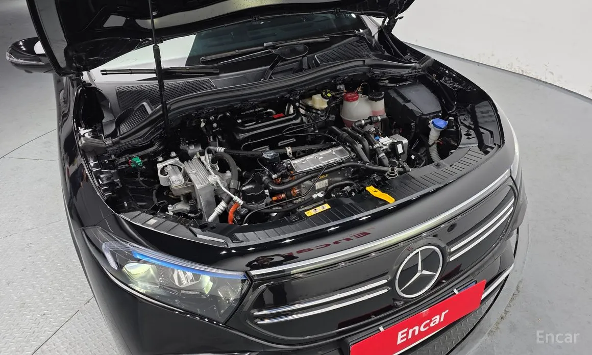 Фото 6 - Mercedes-Benz EQA