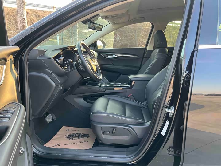 Фото 6 - Buick Envision Plus