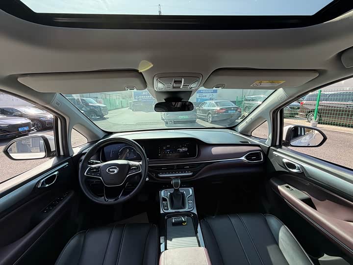 Фото 4 - GAC Trumpchi M6