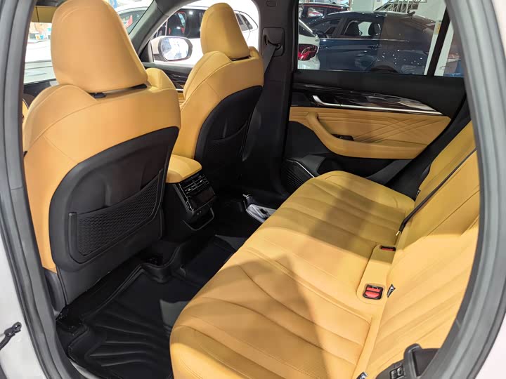 Фото 9 - Geely Monjaro Thor Hybrid