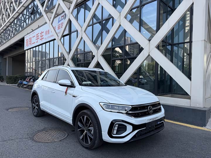 Фото 3 - Volkswagen T-Roc