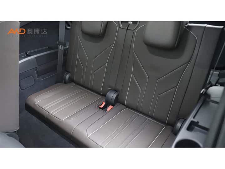 Фото 9 - Audi Q5 e-tron