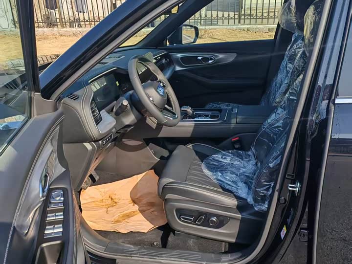 Фото 3 - GAC Trumpchi GS8