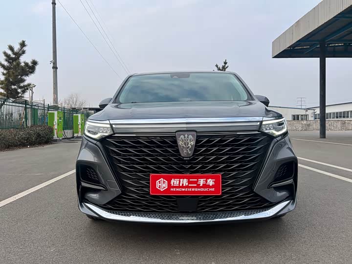 Фото 2 - Roewe iMax 8