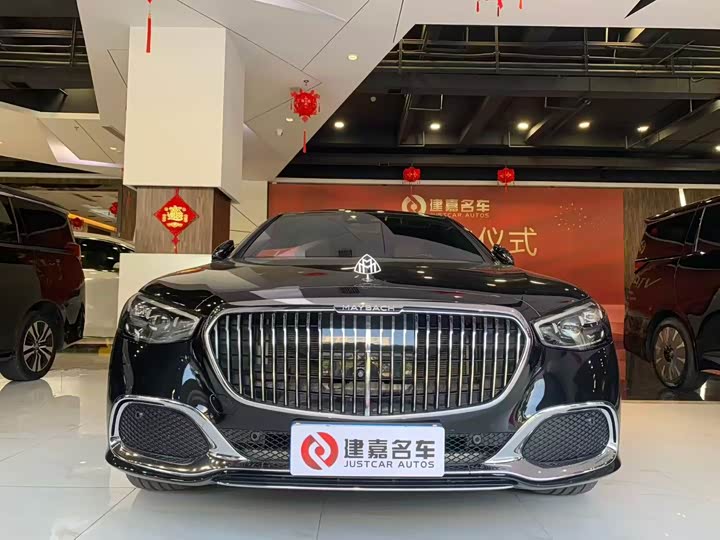 Фото 2 - Mercedes-Benz Maybach S-Class