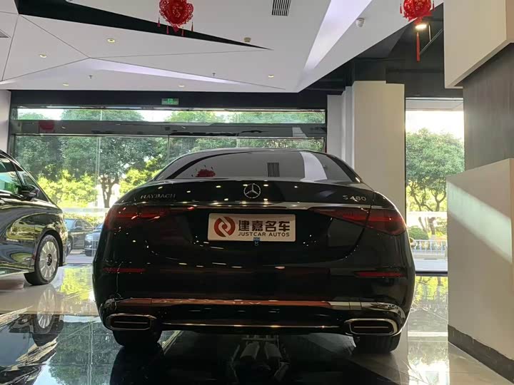 Фото 4 - Mercedes-Benz Maybach S-Class