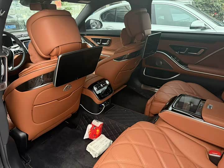 Фото 7 - Mercedes-Benz Maybach S-Class