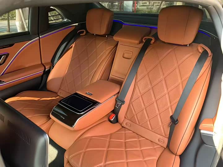 Фото 9 - Mercedes-Benz Maybach S-Class