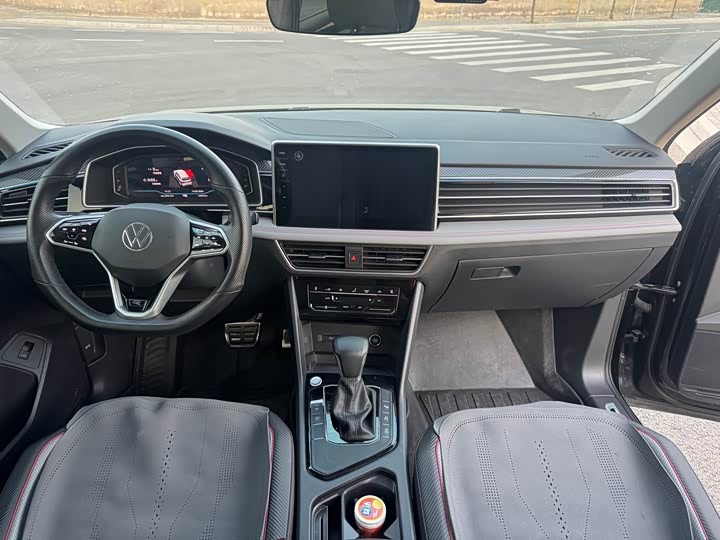 Фото 6 - Volkswagen Tiguan L Pro