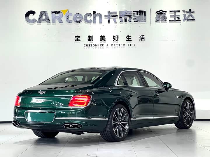 Фото 5 - Bentley Flying Spur