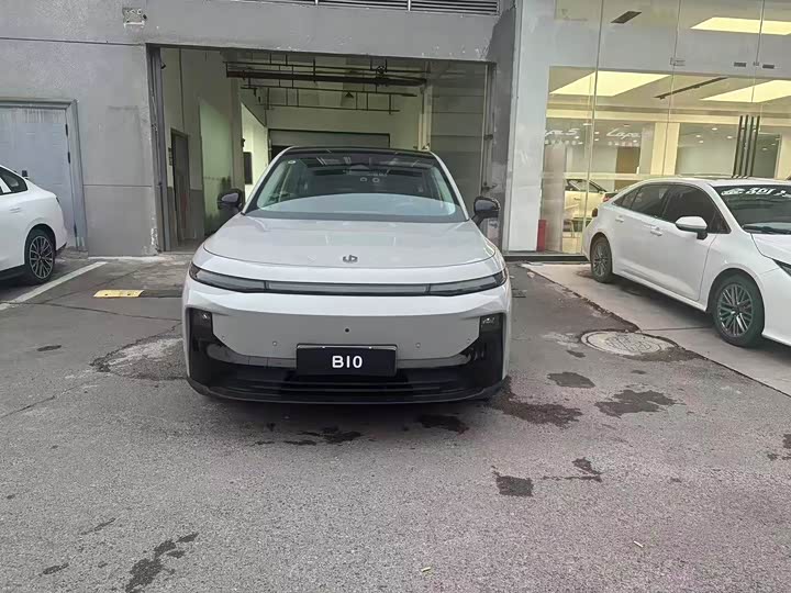 Фото 2 - Leapmotor B10