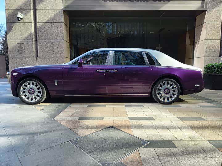 Фото 4 - Rolls-Royce Phantom