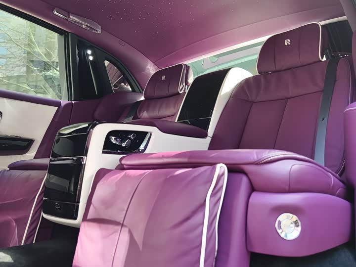 Фото 8 - Rolls-Royce Phantom