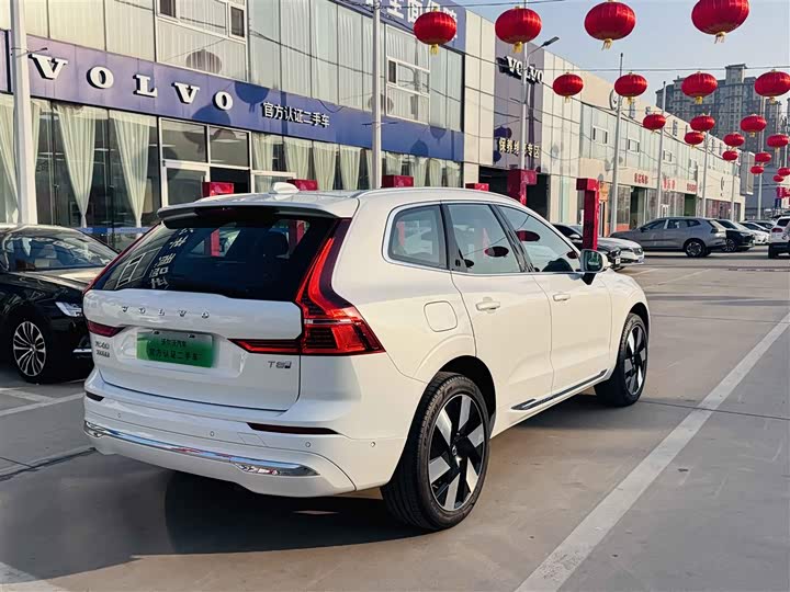 Фото 4 - Volvo XC60 Hybrid