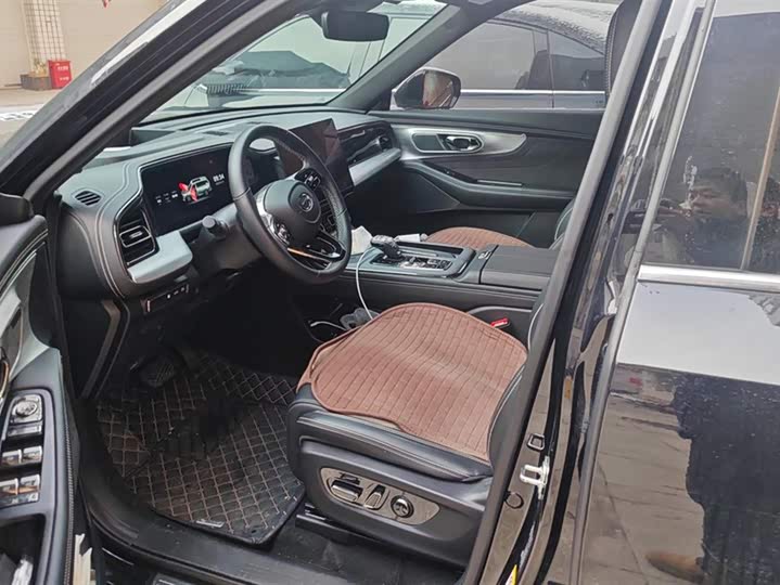 Фото 9 - GAC Trumpchi GS8