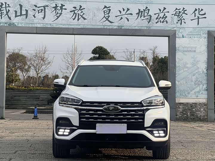 Фото 2 - Chery Tiggo 8