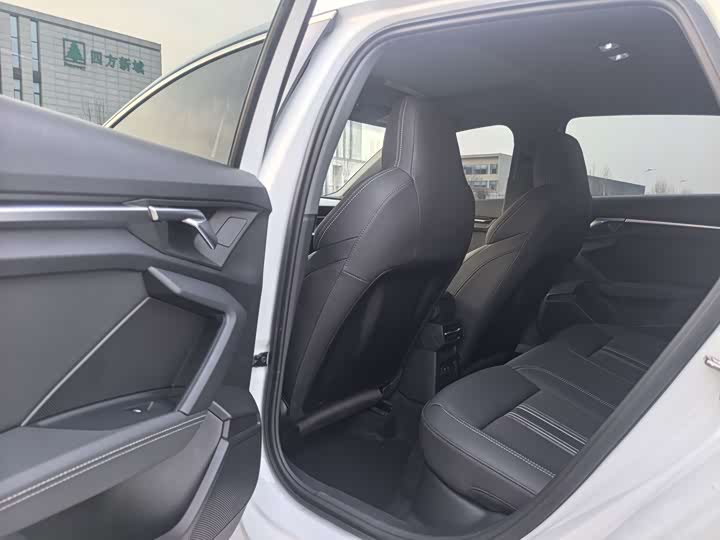 Фото 8 - Audi A3