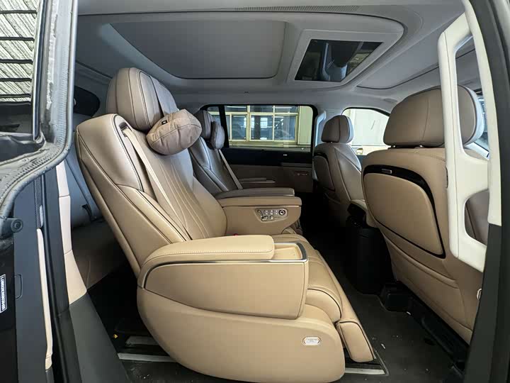 Фото 8 - XPeng X9