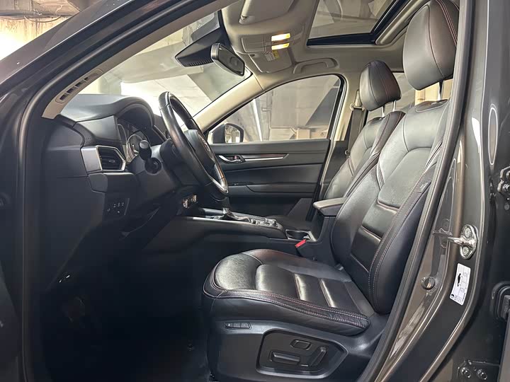 Фото 4 - Mazda CX-5