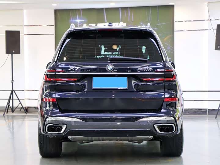 Фото 5 - BMW X7