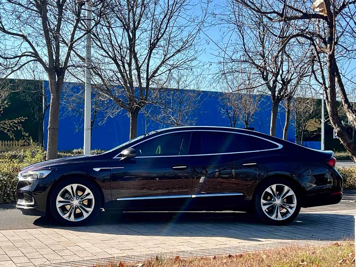 Фото 3 - Buick LaCrosse