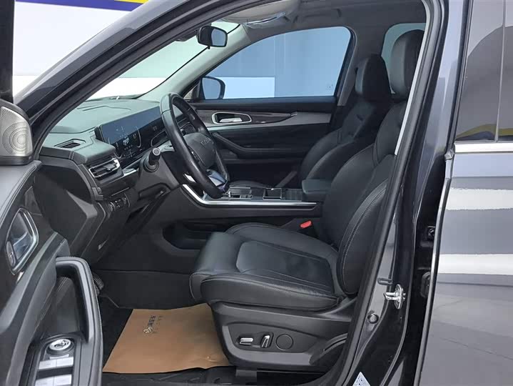 Фото 9 - Exeed VX