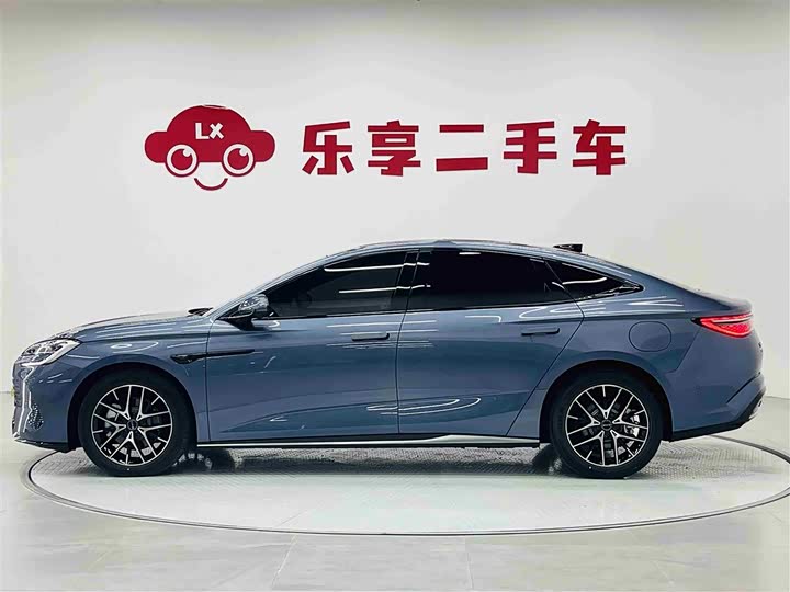 Фото 8 - BYD Seal 07 DM-i Hybrid