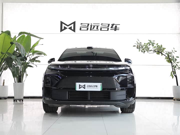 Photo 2 - LiXiang L6