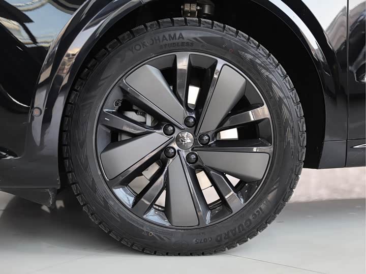 Photo 4 - LiXiang L6