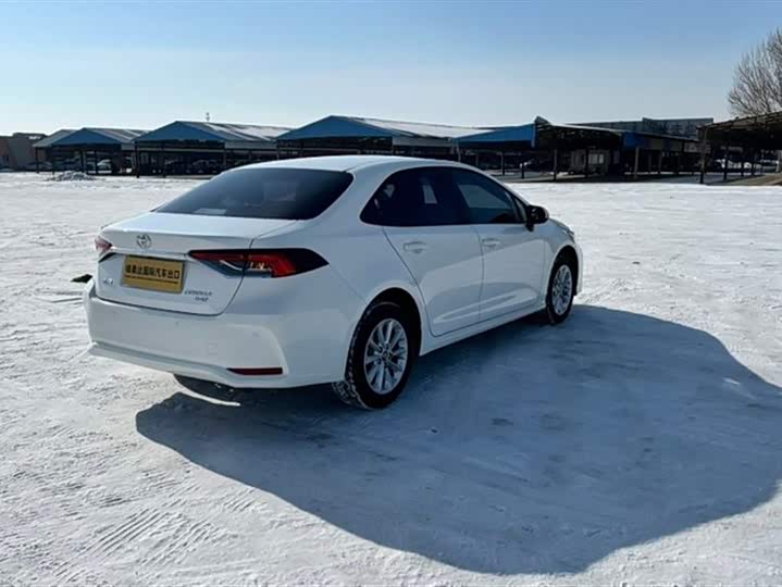 Фото 6 - Toyota Corolla