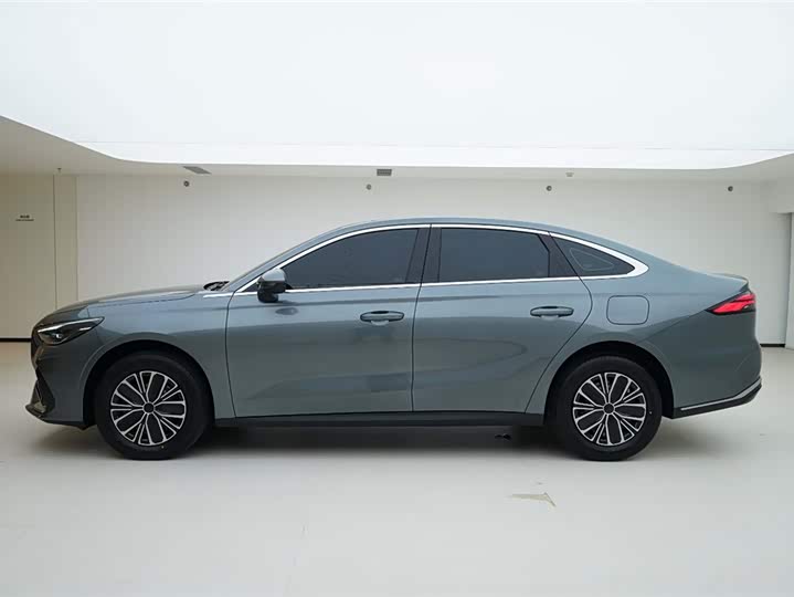 Фото 3 - Geely Galaxy Starshine 6