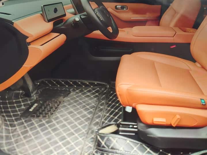 Фото 9 - Leapmotor C16