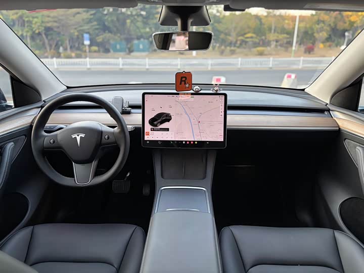 Фото 5 - Tesla Model Y