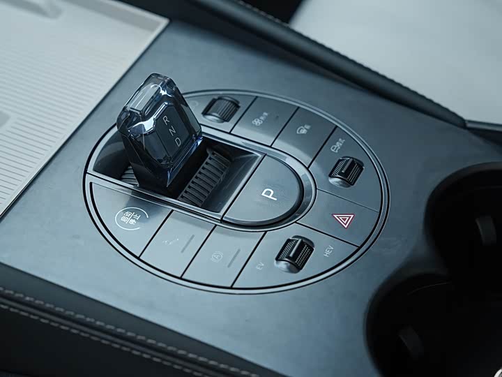 Фото 9 - BYD Seal 06 Hybrid/EV