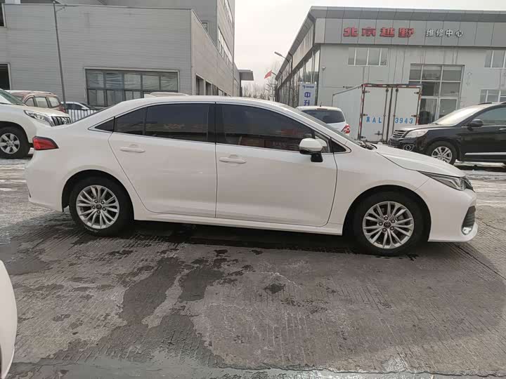 Фото 5 - Toyota Allion