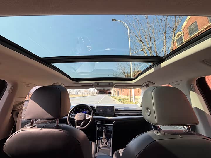 Фото 7 - Volkswagen Sagitar L