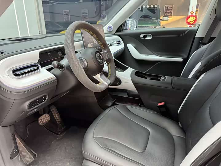 Фото 7 - Smart #1