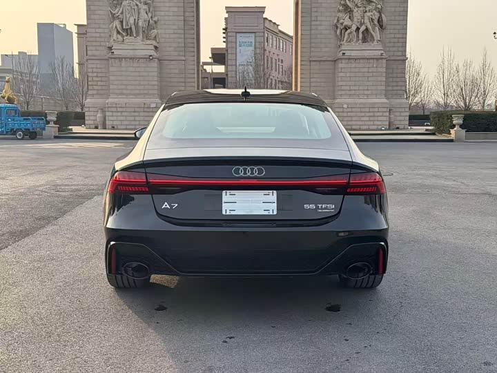 Фото 4 - Audi A7